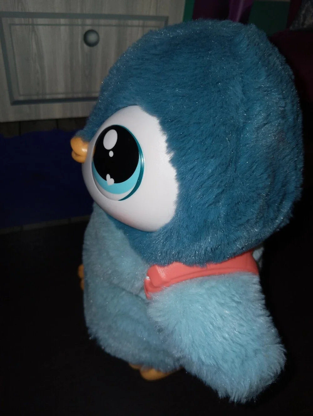 Blue Penguin Little Live Pets Walks & Sounds
